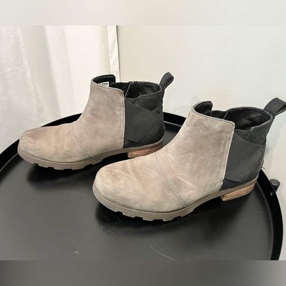 Sorel | Womens Emelie Chelsea Boots Quarry— WOMENS SIZE 7.5 - Picture 5 of 6
